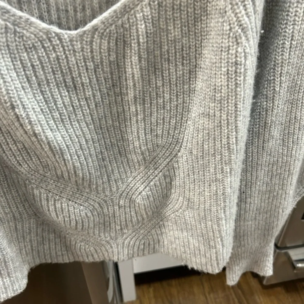 INTERMIX Prudence Rib Knit Sweater Size Large